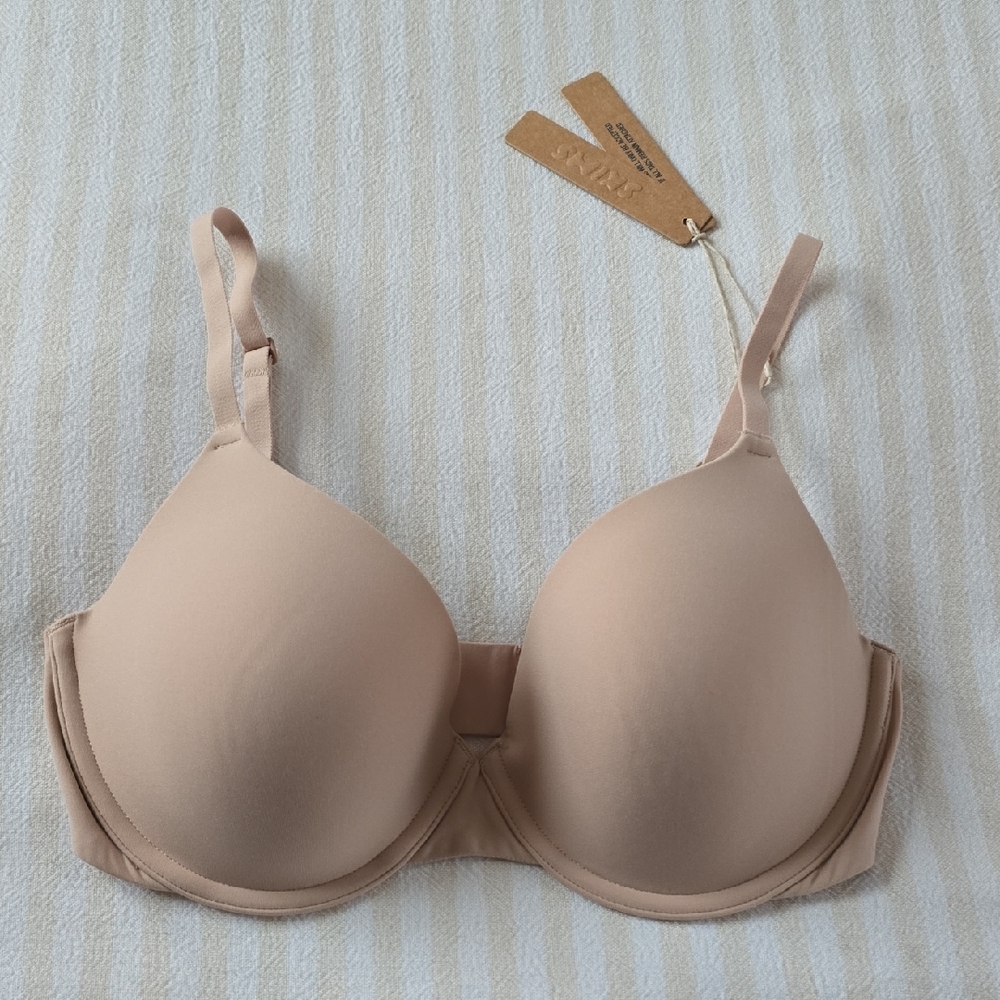 SKIMS Fits Everybody T-shirt Demi Bra Size:32D Mica